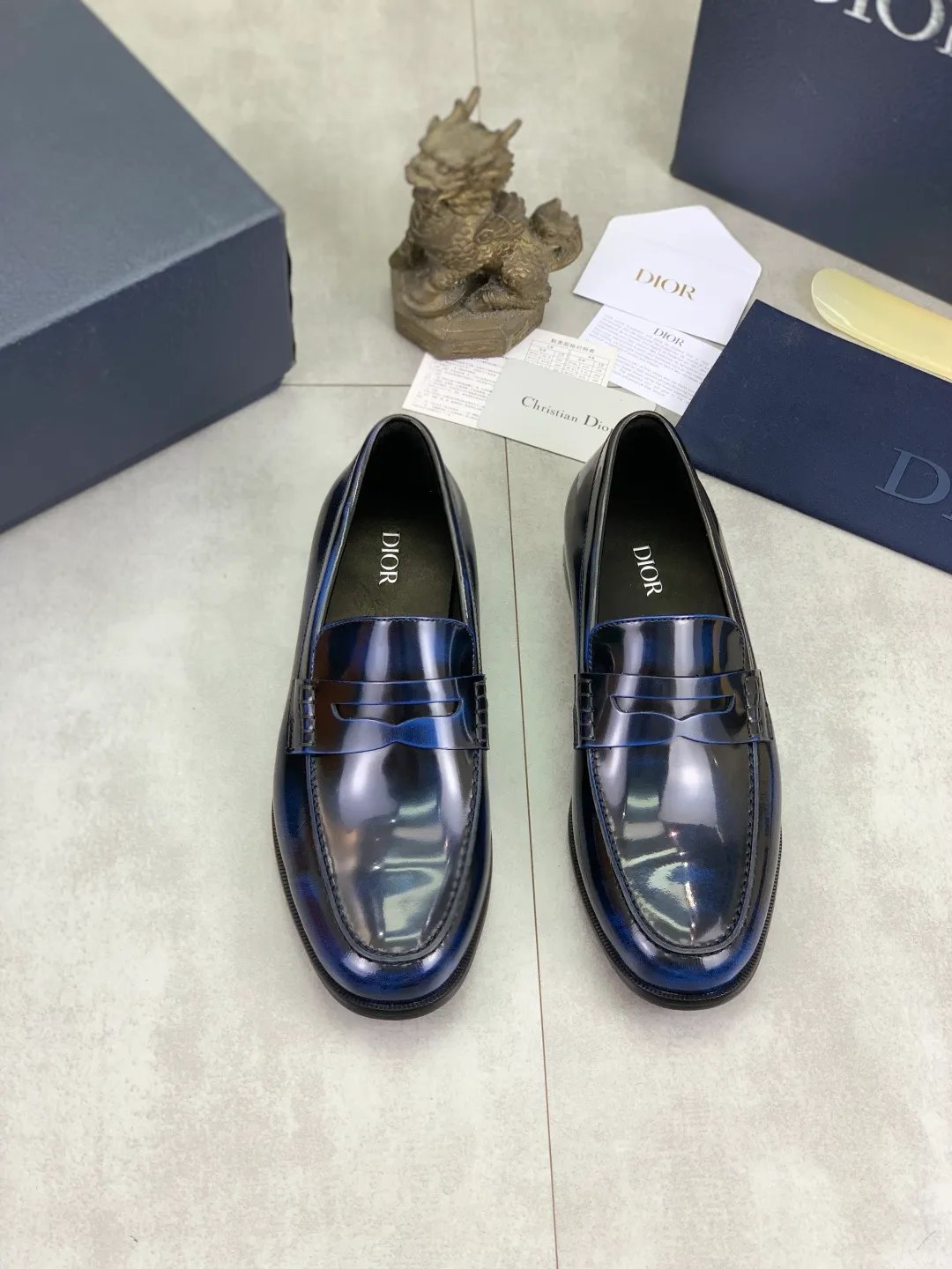 Men's men's shoes 💰P560 new style 💰high version 💎💎💎Dior original version! Top Italian purchasing agent! Men's business casual leather shoes, original imported open-edge beaded calfskin upper, ultimate texture, gentlemanly style, imported water-dyed cowhide inside, top-quality original Italian rubber outsole, first-class workmanship, top quality! Size: 39-44 (45 customized) 3️⃣ colors available